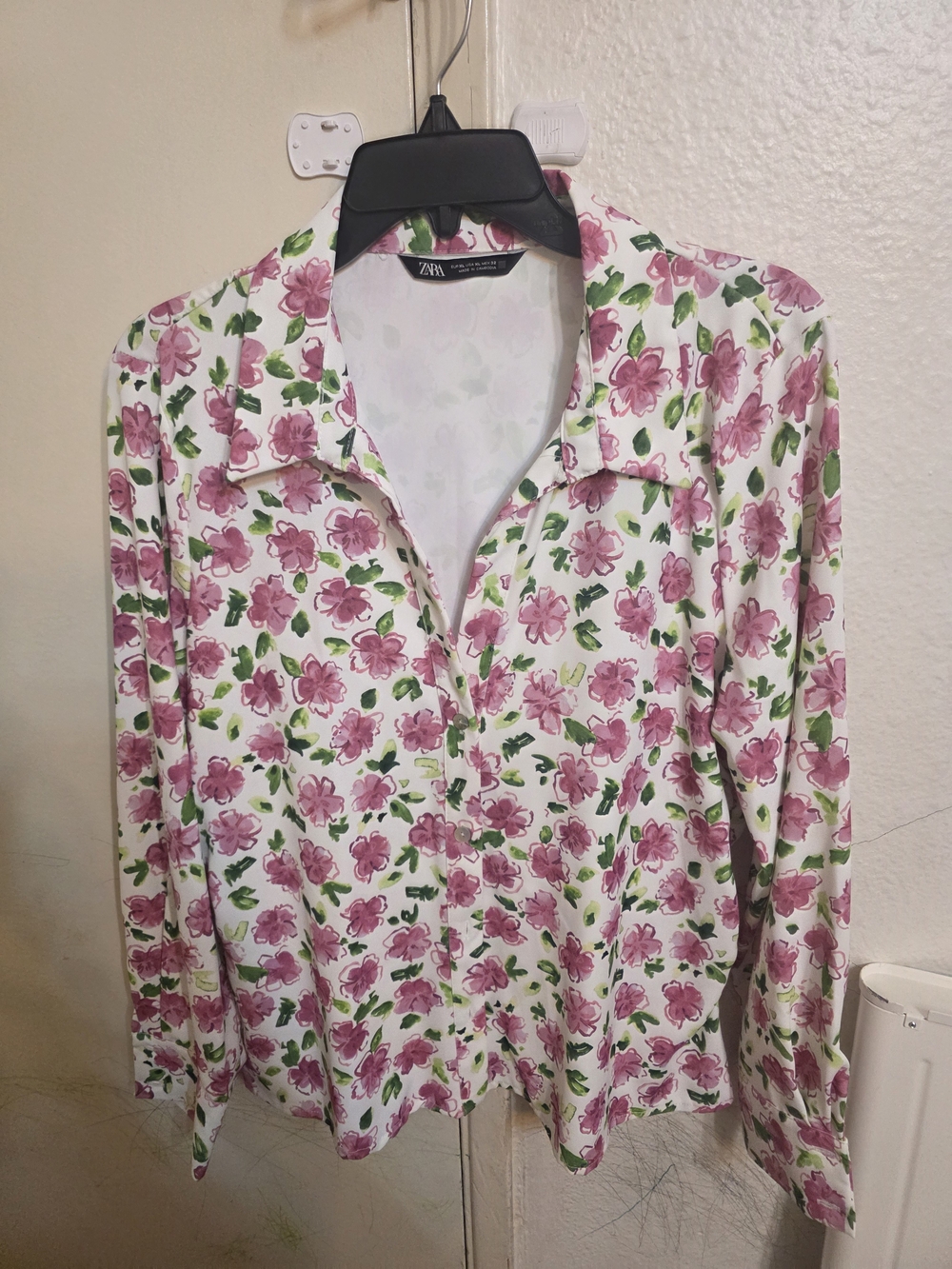 Zara Pink Floral Button-Down Shirt on White